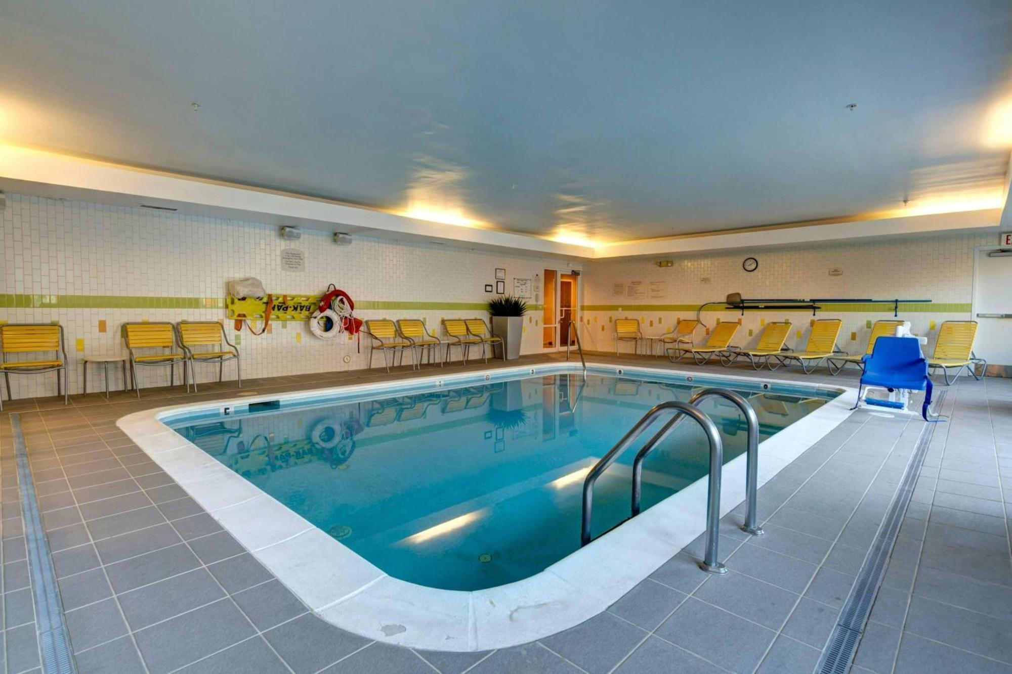 Fairfield Inn And Suites By Marriott Potomac Mills Γούντμπριτζ Εξωτερικό φωτογραφία