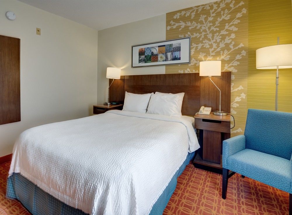 Fairfield Inn And Suites By Marriott Potomac Mills Γούντμπριτζ Εξωτερικό φωτογραφία