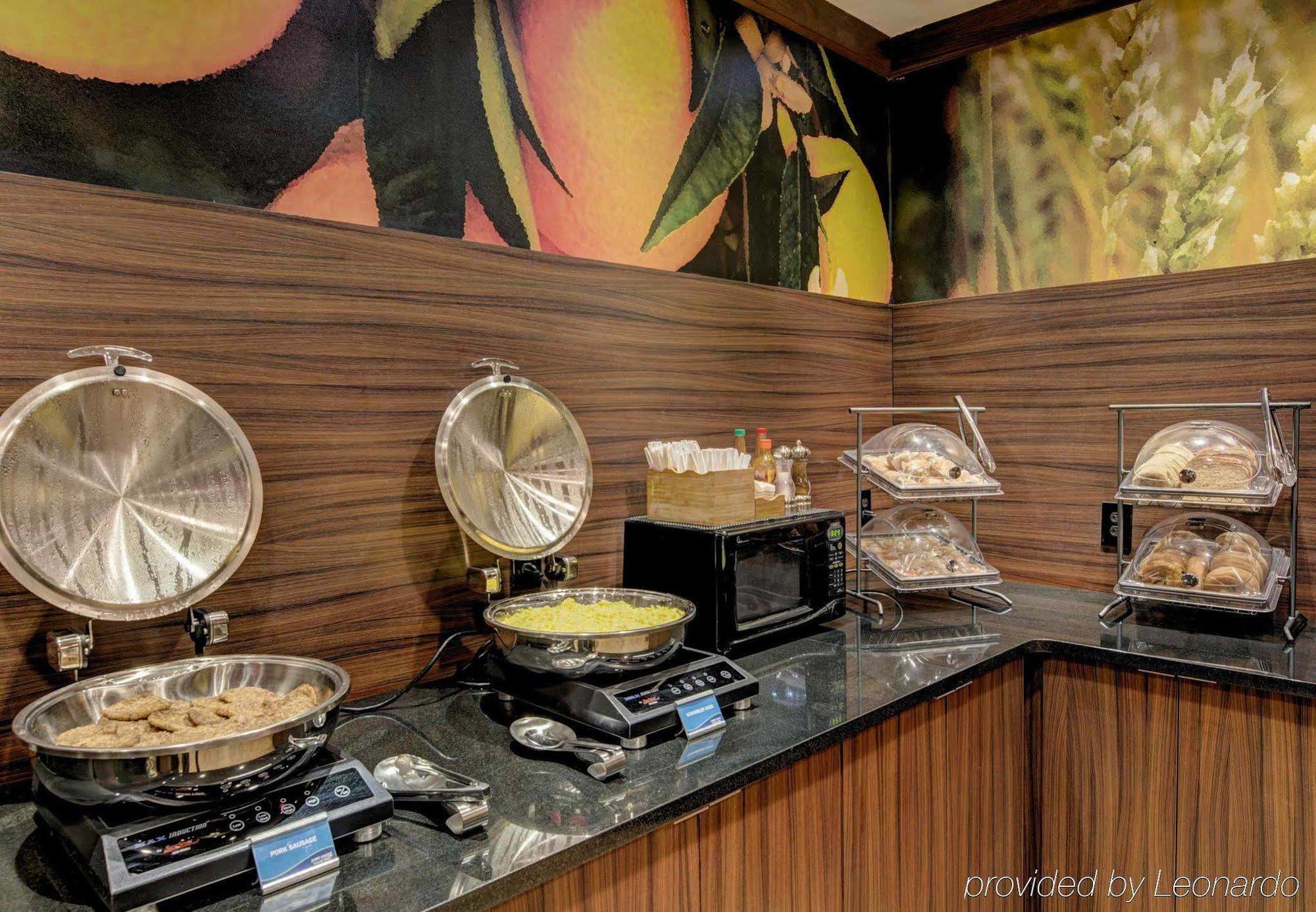 Fairfield Inn And Suites By Marriott Potomac Mills Γούντμπριτζ Εξωτερικό φωτογραφία